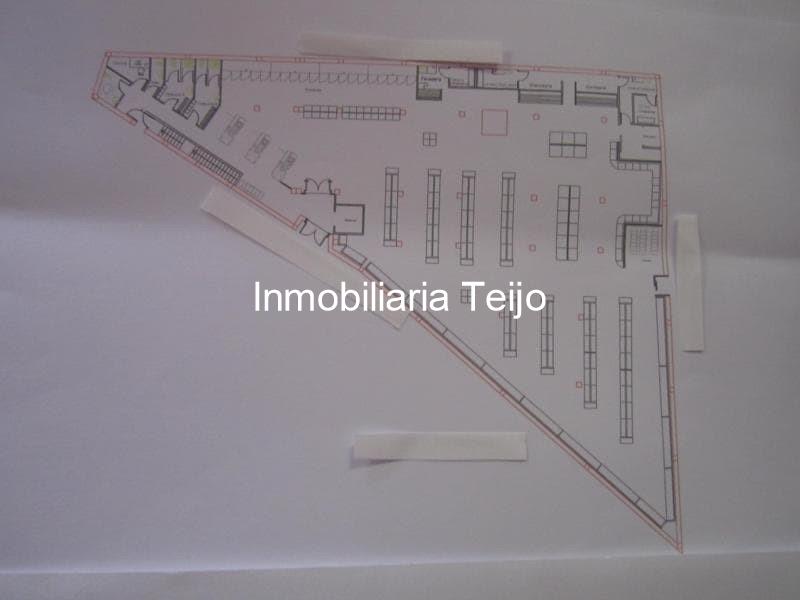 Foto 1 SE VENDE BAJO COMERCIAL