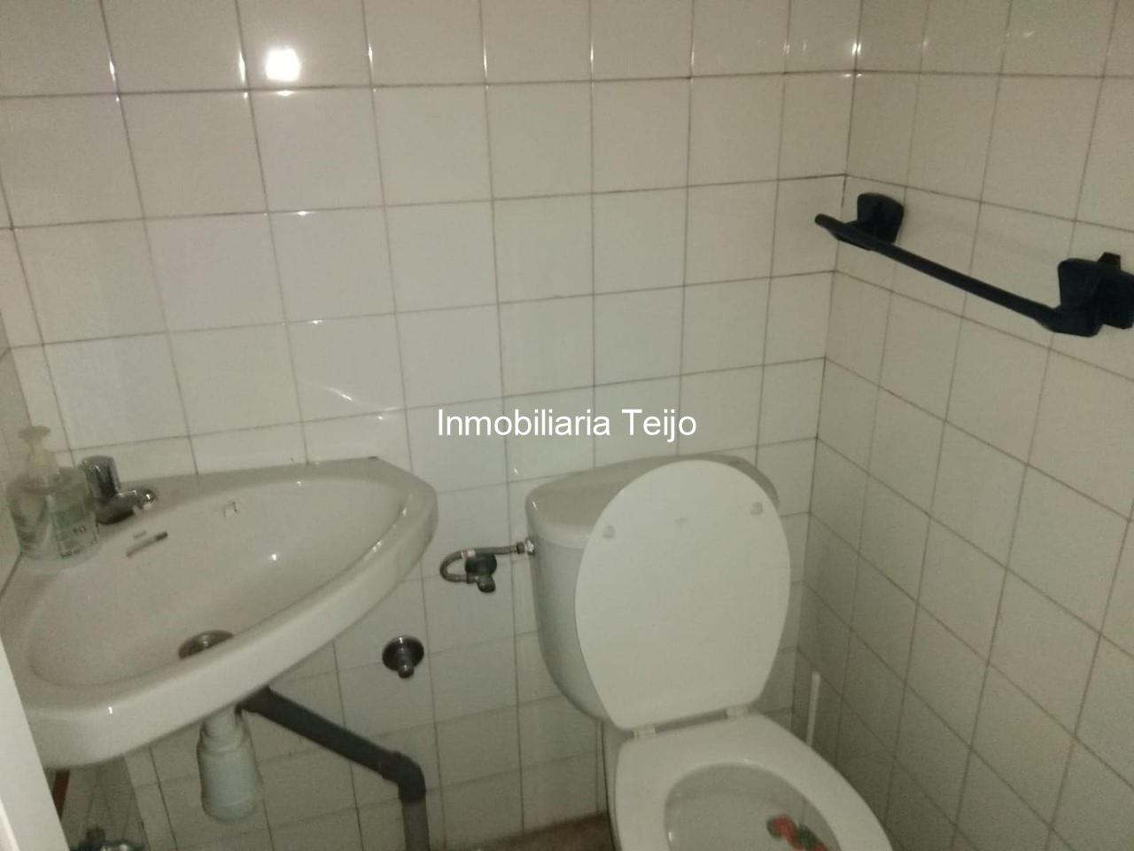 Foto 3 SE VENDE BAJO COMERCIAL