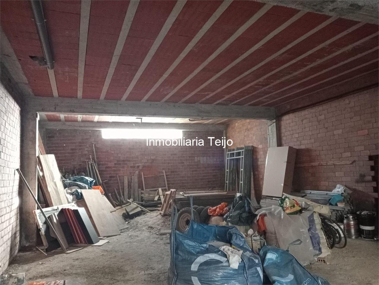 Foto 2 SE VENDE BAJO DE OBRA EN FREIXEIRO