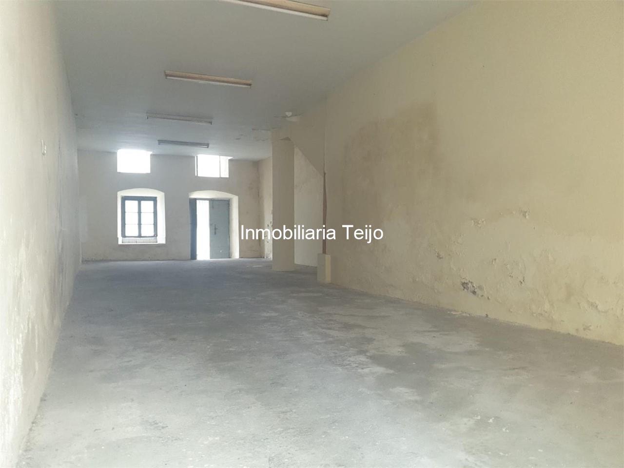Foto 1 SE VENDE BAJO DIÁFANO PARA REHABILITACIÓN INTEGRAL EN A MAGDALENA