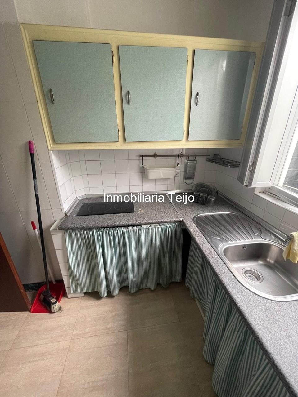 Foto 10 SE VENDE BAJO VIVIENDA DE 3 DORMITORIOS CON VENTANALES CLIMALIT