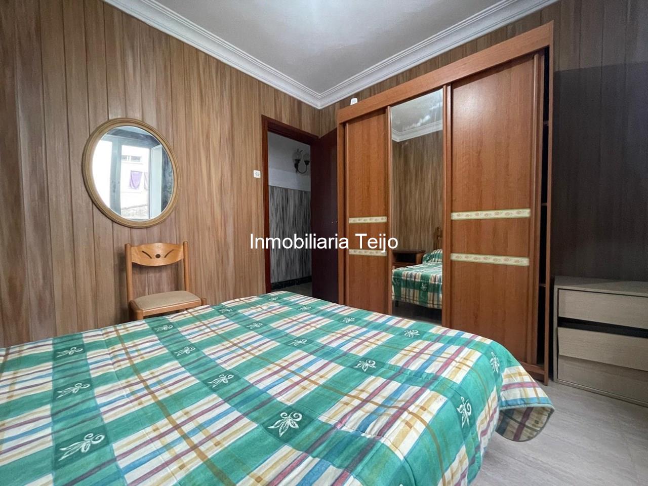 Foto 4 SE VENDE BAJO VIVIENDA DE 3 DORMITORIOS CON VENTANALES CLIMALIT