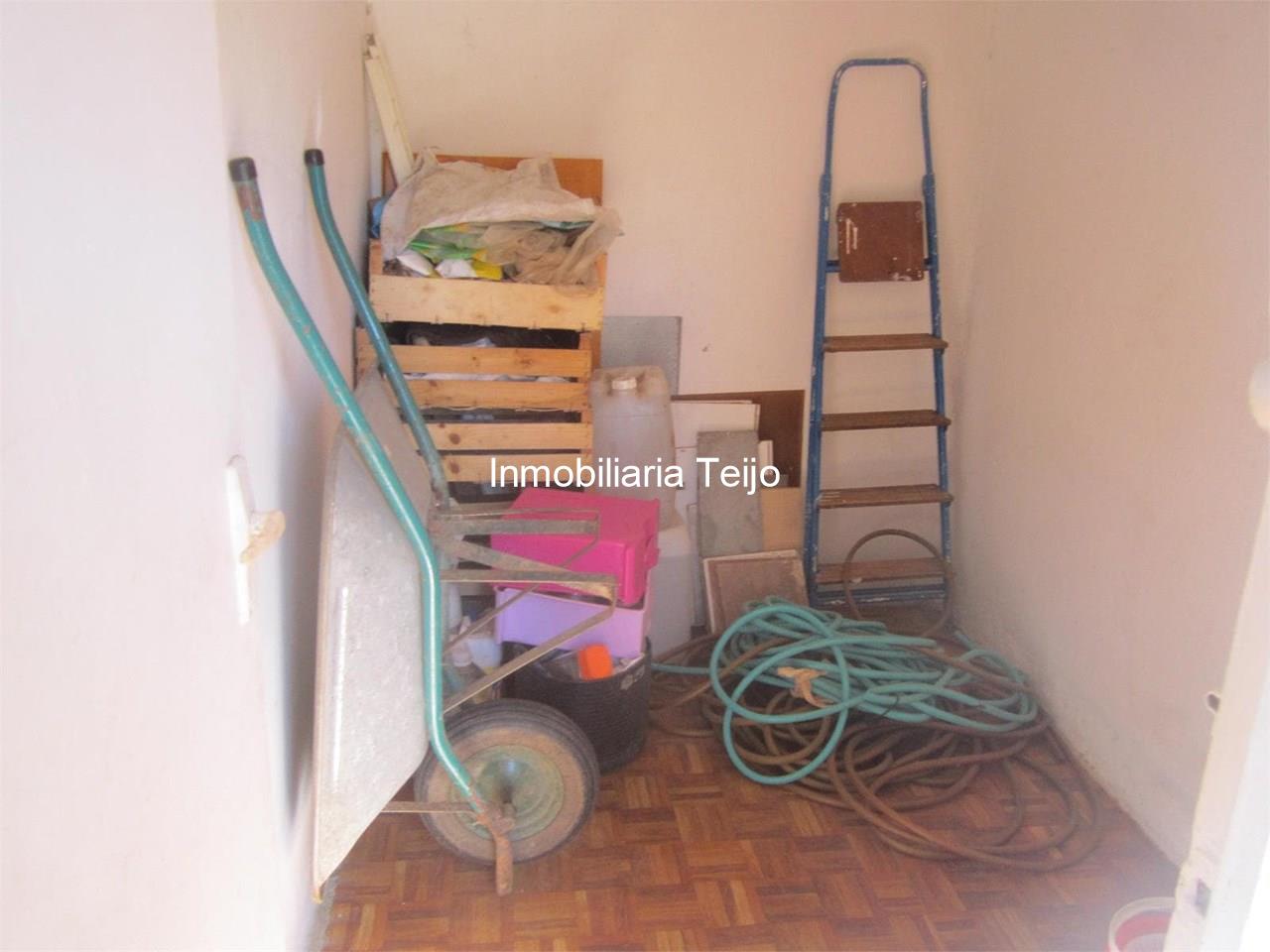 Foto 6 SE VENDE BODEGA CON FINCA EN CATABOIS