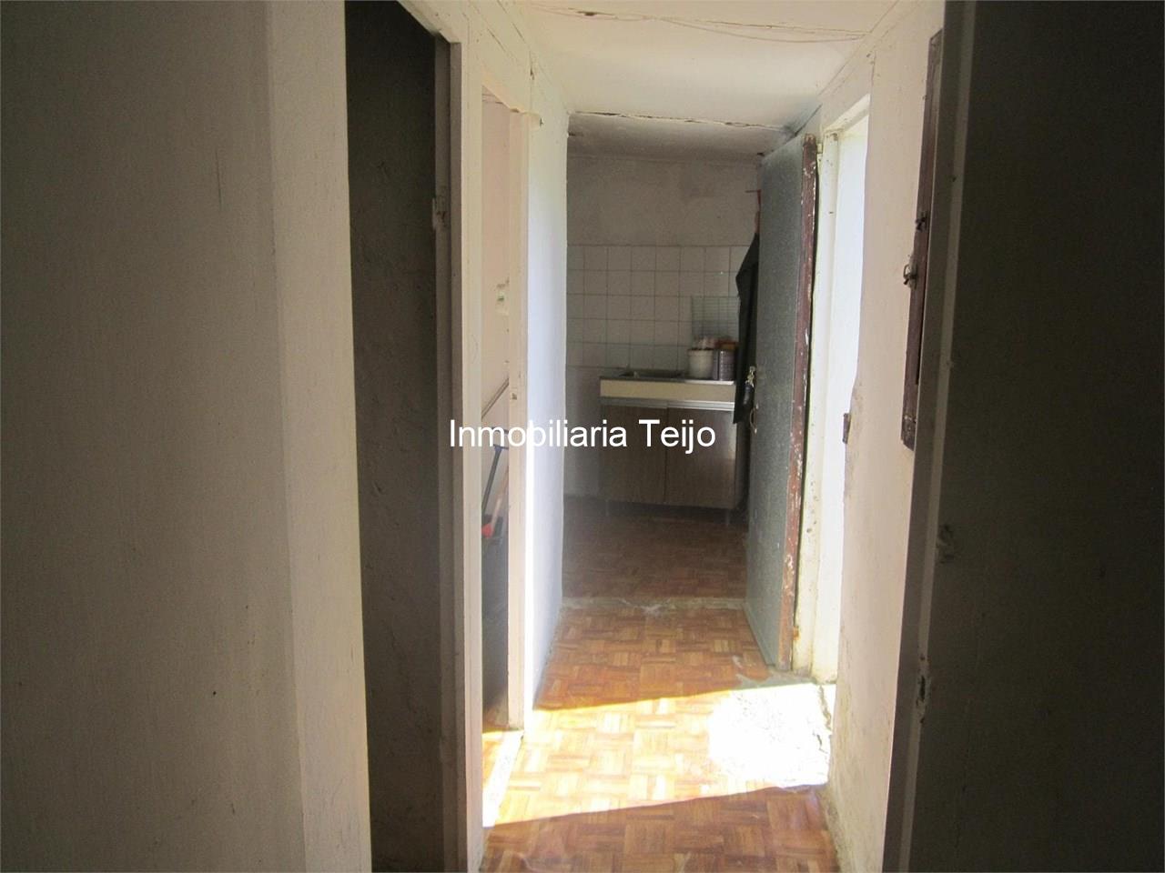 Foto 9 SE VENDE BODEGA CON FINCA EN CATABOIS