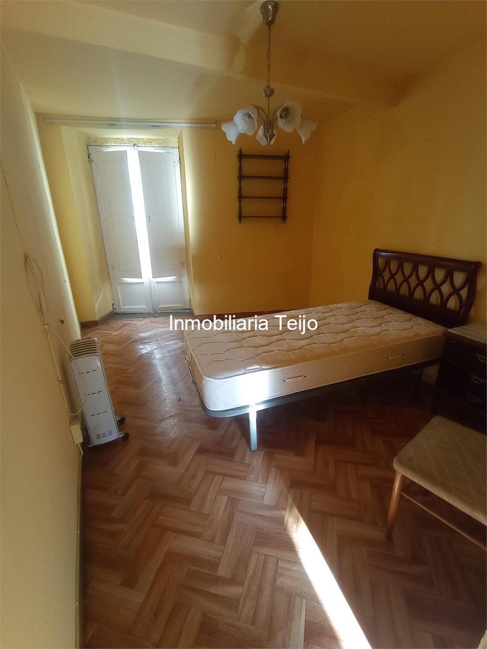 Foto 5 SE VENDE CASA A REFORMAR EN FERROL VELLO