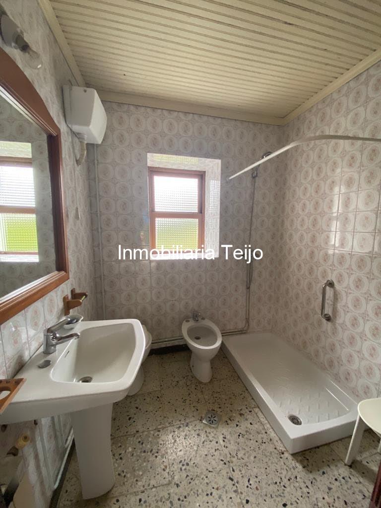 Foto 5 SE VENDE CASA A REFORMAR EN XUBIA