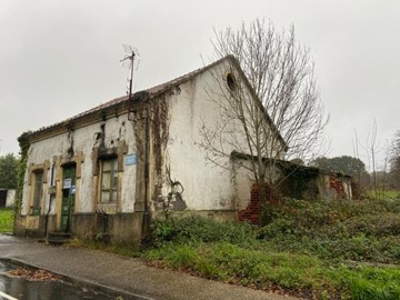 SE VENDE CASA A REHABILITAR EN MUGARDOS