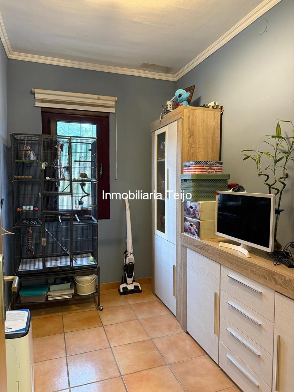 Foto 13 SE VENDE CASA ADOSADA CON DOS VIVIENDAS INDEPENDIENTES Y PATIO EN CASCO URBANO