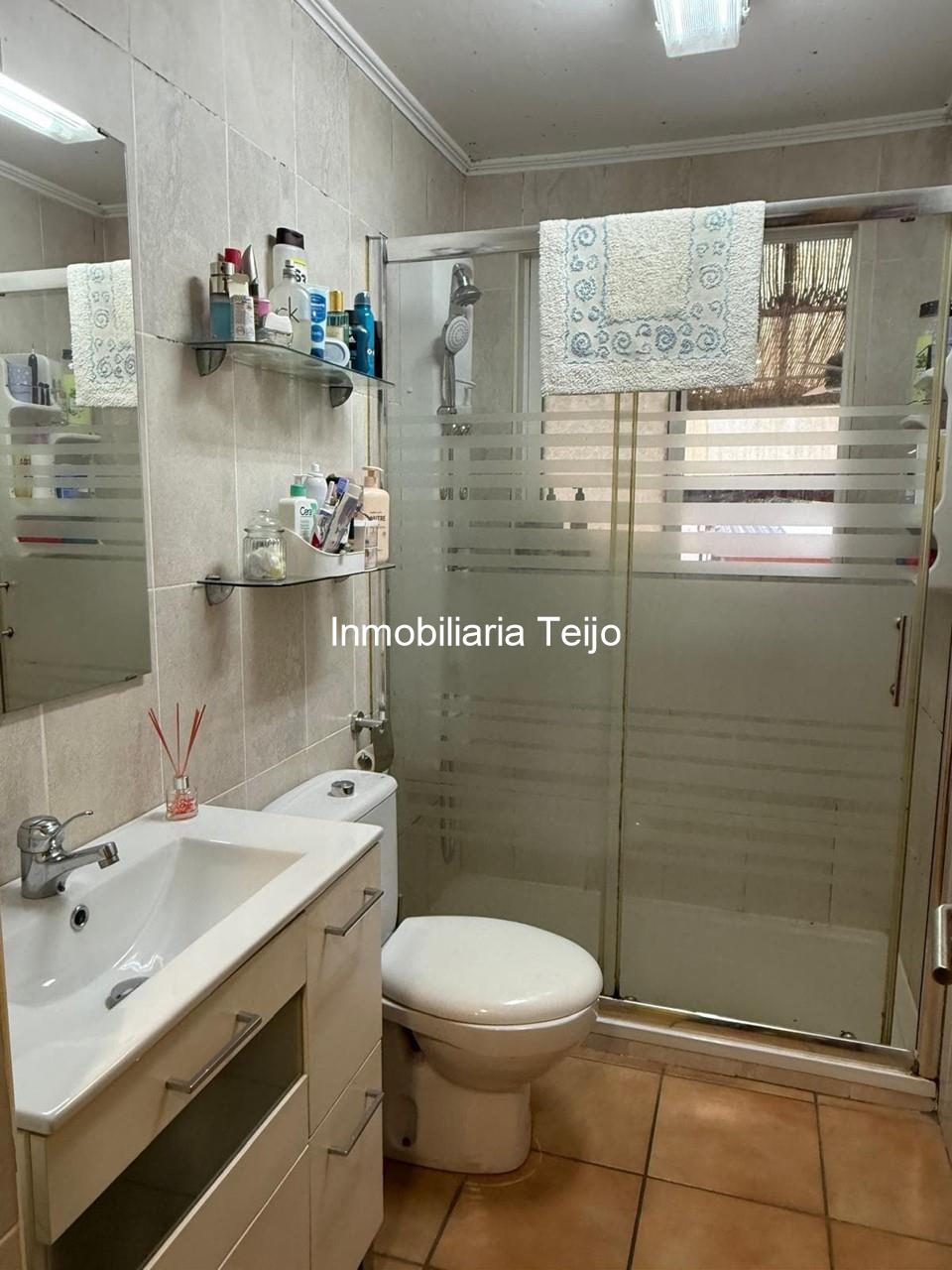 Foto 15 SE VENDE CASA ADOSADA CON DOS VIVIENDAS INDEPENDIENTES Y PATIO EN CASCO URBANO