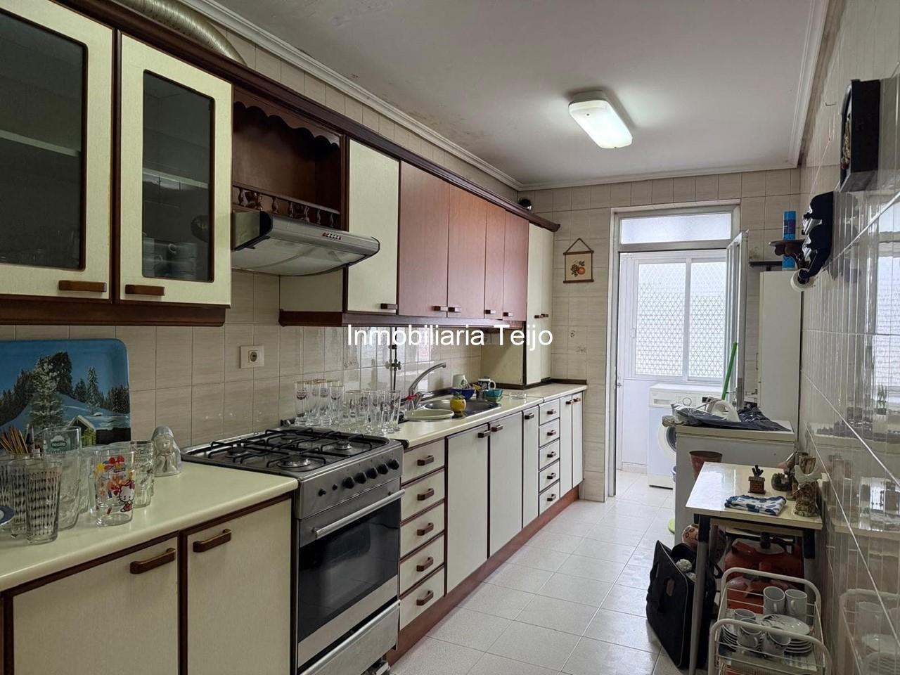 Foto 20 SE VENDE CASA ADOSADA CON DOS VIVIENDAS INDEPENDIENTES Y PATIO EN CASCO URBANO