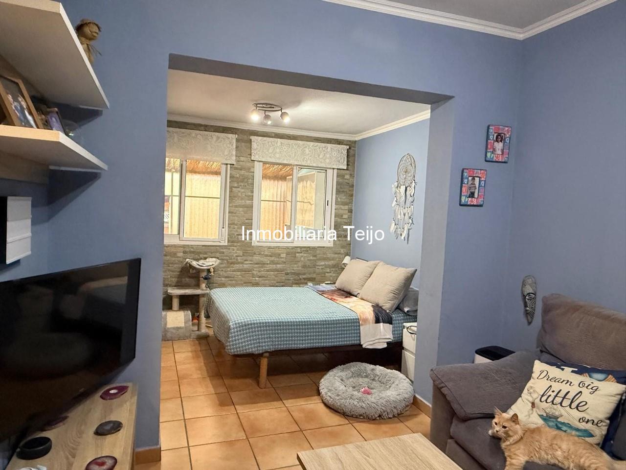 Foto 9 SE VENDE CASA ADOSADA CON DOS VIVIENDAS INDEPENDIENTES Y PATIO EN CASCO URBANO