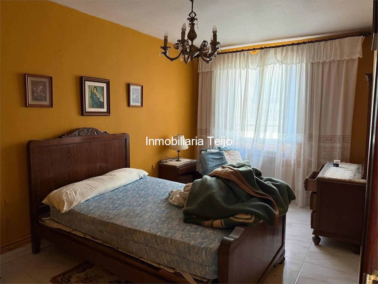 Foto 11 SE VENDE CASA ADOSADA CON FINCA EN CATABOIS