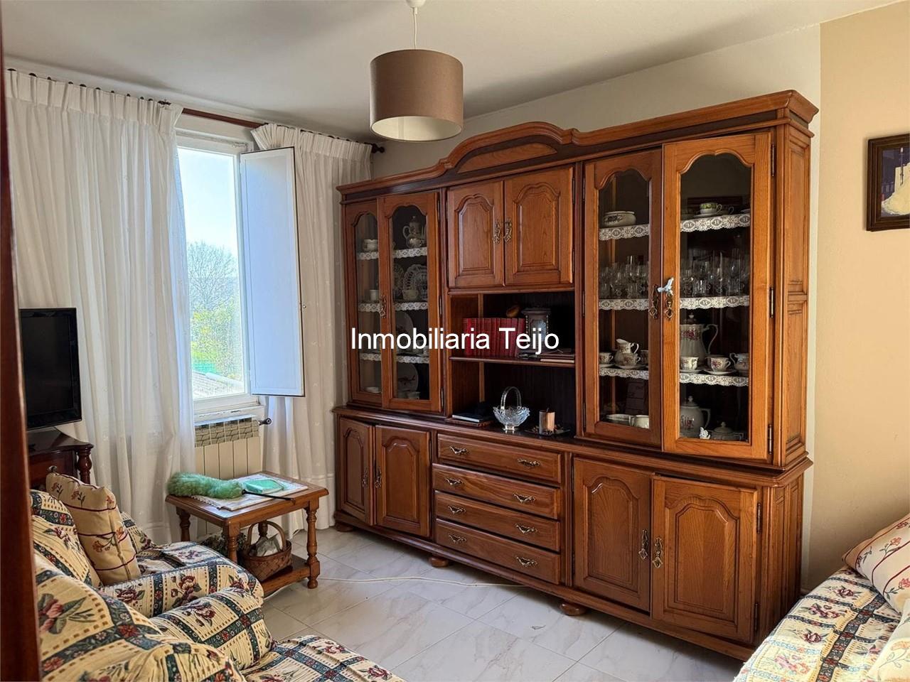 Foto 14 SE VENDE CASA ADOSADA CON FINCA EN CATABOIS