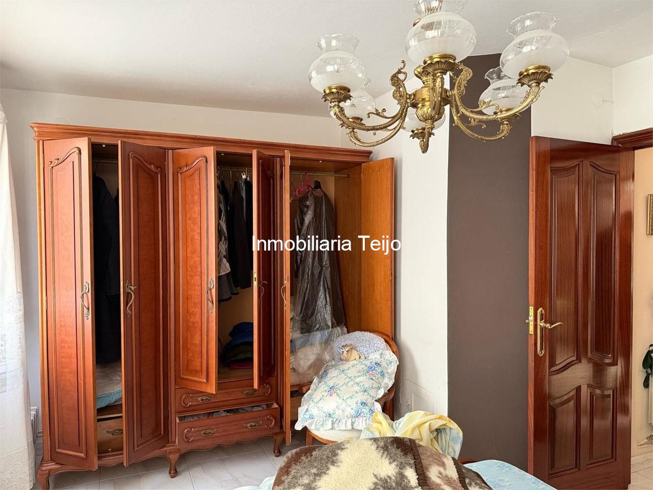 Foto 17 SE VENDE CASA ADOSADA CON FINCA EN CATABOIS