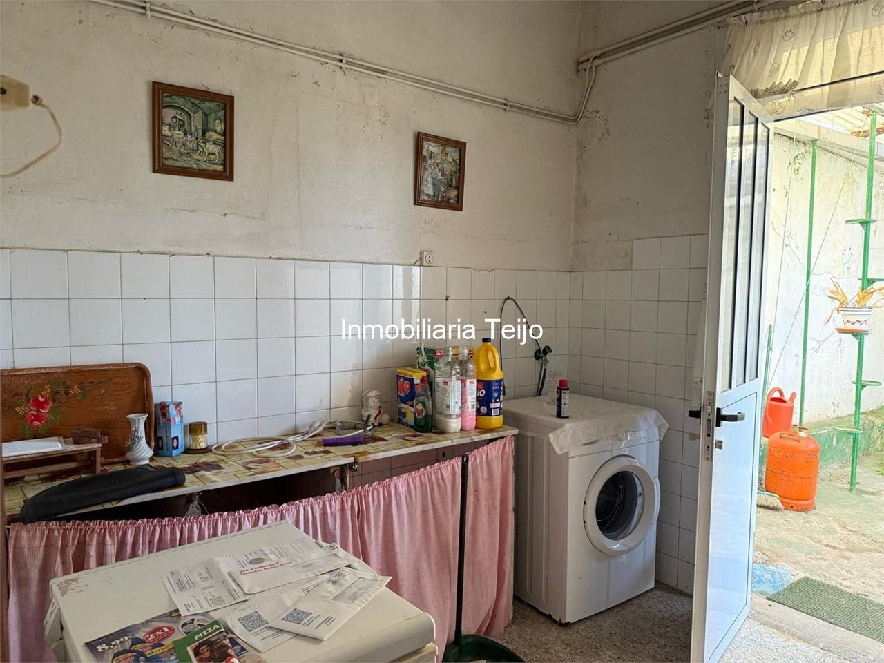 Foto 20 SE VENDE CASA ADOSADA CON FINCA EN CATABOIS