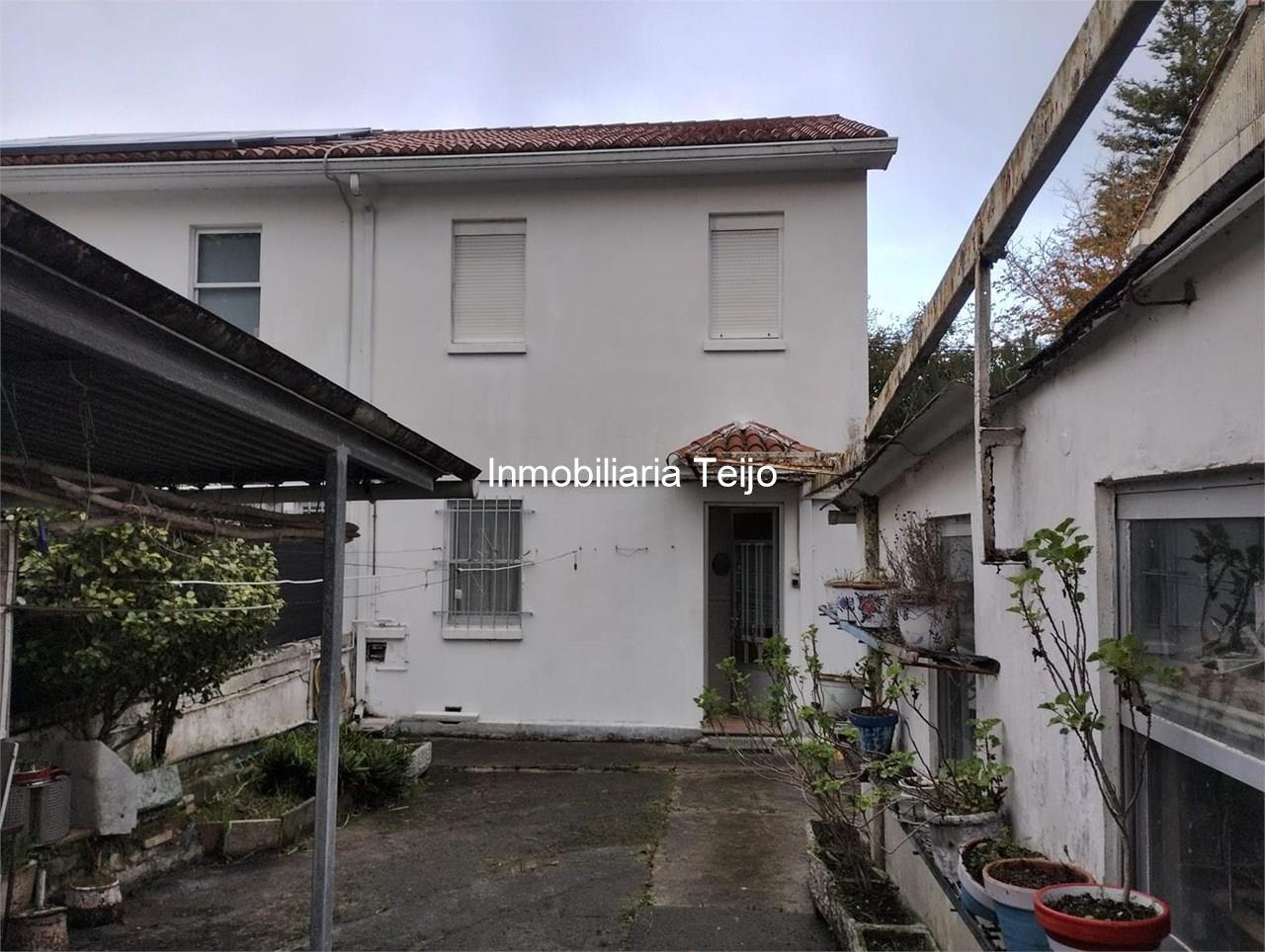 Foto 1 SE VENDE CASA ADOSADA EN CATABOIS