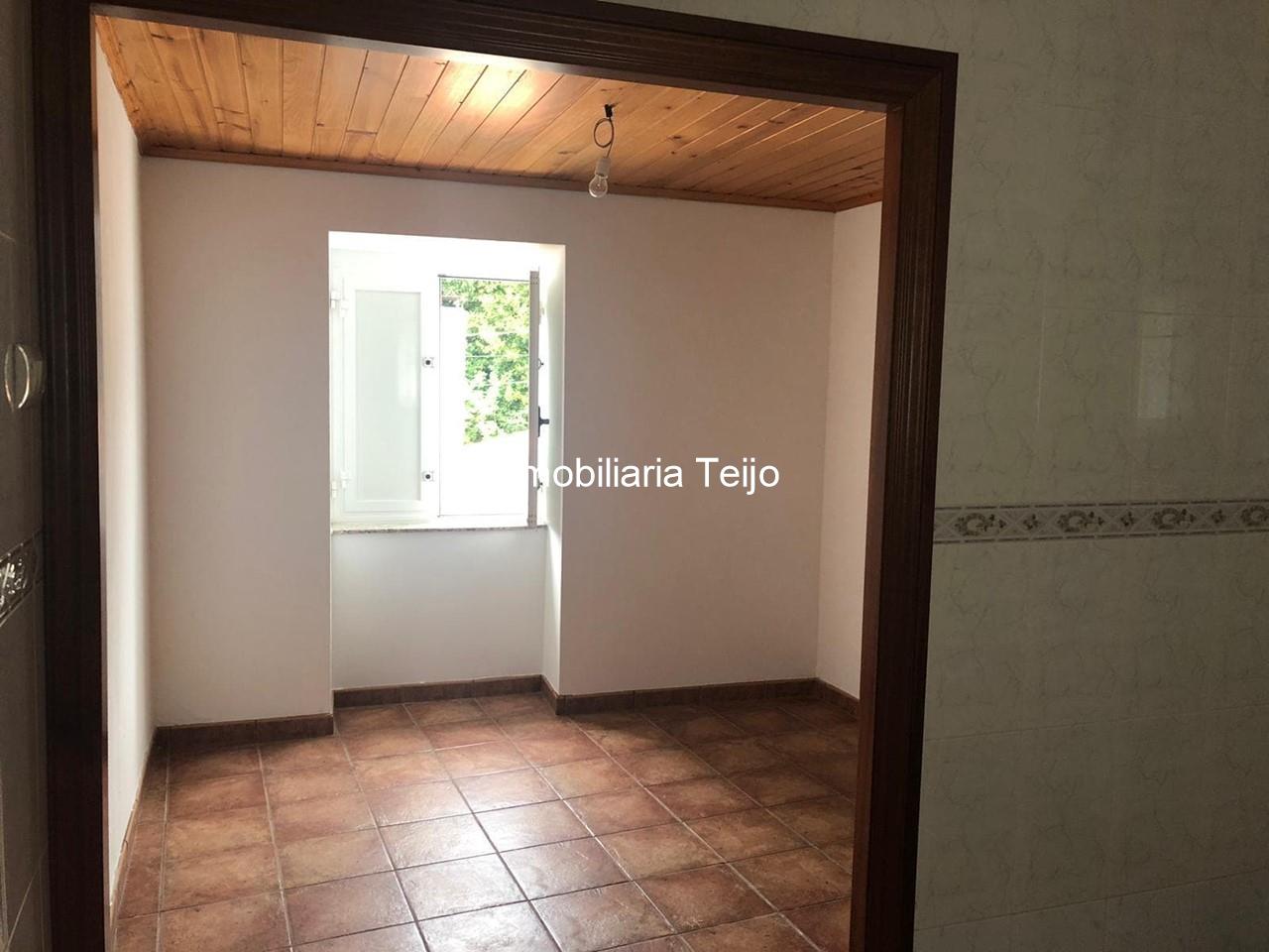 Foto 7 SE VENDE CASA ADOSADA EN CHANTEIRO