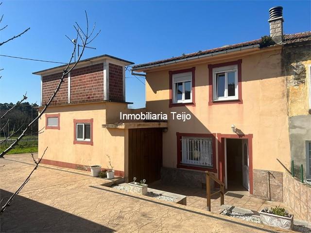 SE VENDE CASA ADOSADA EN MANIÑOS - Fene