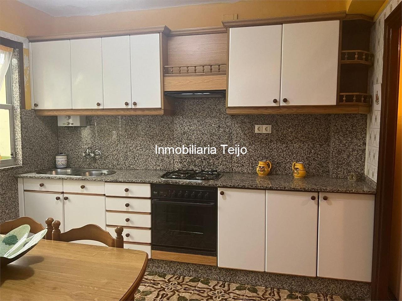 Foto 5 SE VENDE CASA ADOSADA EN VILLARUBE