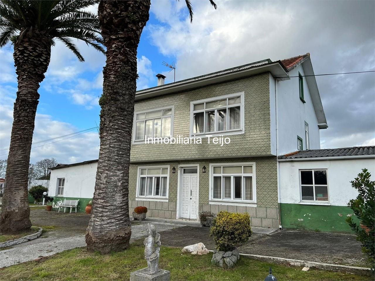 Foto 2 SE VENDE CASA AMPLIA EN PEDROSO