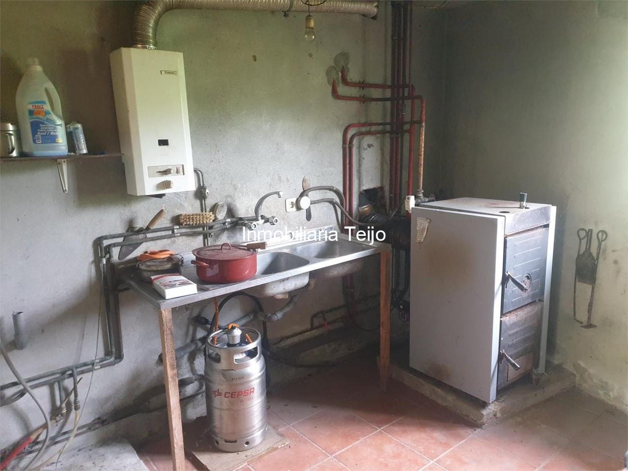 Foto 17 SE VENDE CASA CON BODEGAS AMPLIAS EN CERDIDO