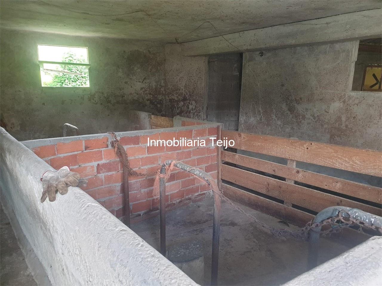 Foto 19 SE VENDE CASA CON BODEGAS AMPLIAS EN CERDIDO