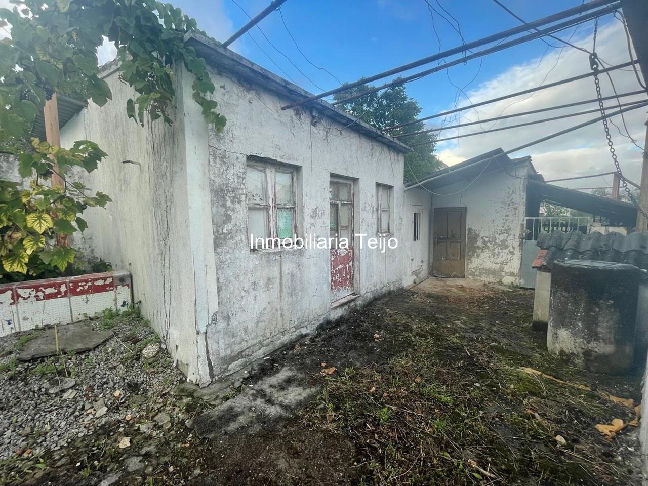 Foto 10 SE VENDE CASA CON BODEGAS Y FINCA CERRADA EN FREIXEIRO