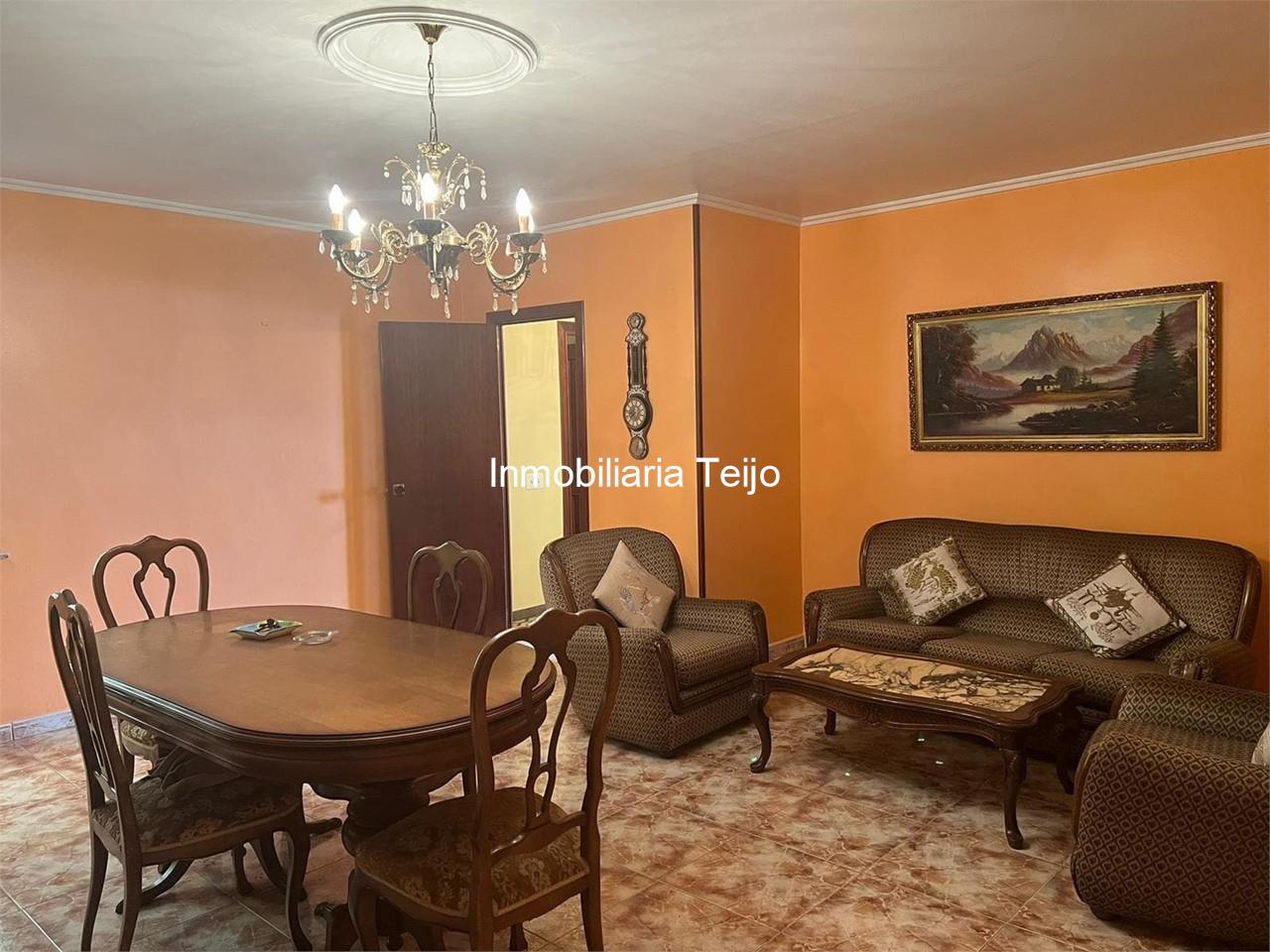 Foto 5 SE VENDE CASA CON DOS VIVIENDAS EN NEDA