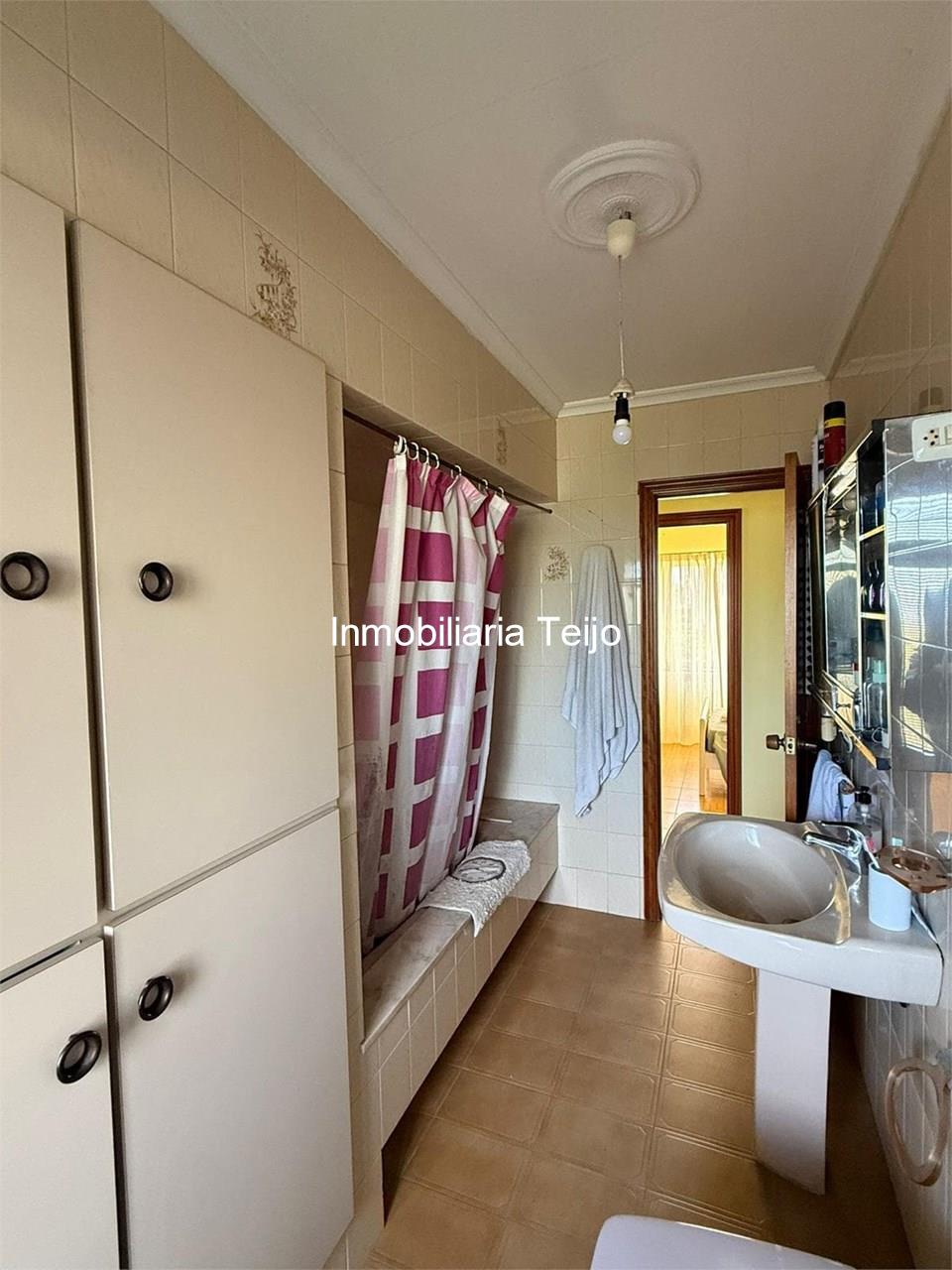 Foto 17 SE VENDE CASA CON DOS VIVIENDAS INDEPENDIENTES, FINCA CERRADA Y MUCHOS ANEXOS