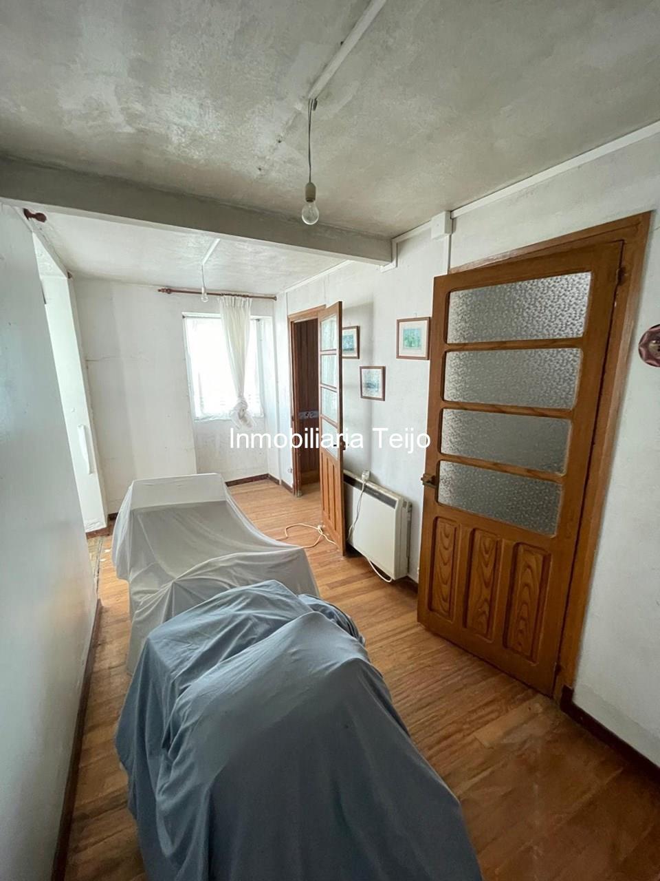 Foto 10 SE VENDE CASA CON FINCA CERRADA, GARAJE Y PATIO EN NEDA