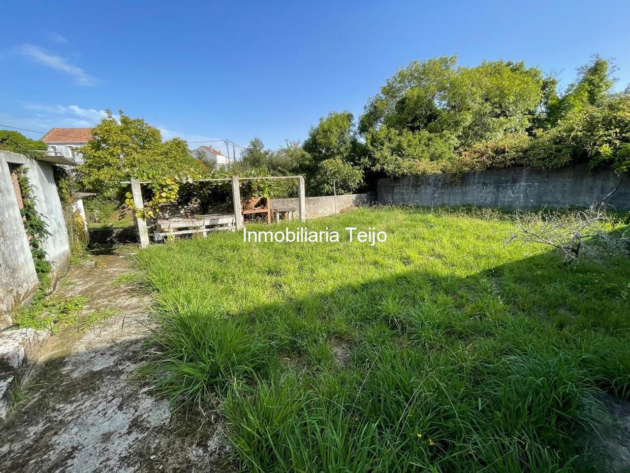 Foto 17 SE VENDE CASA CON FINCA CERRADA, GARAJE Y PATIO EN NEDA