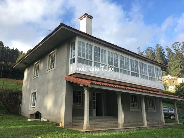 SE VENDE CASA CON FINCA EN CEDEIRA