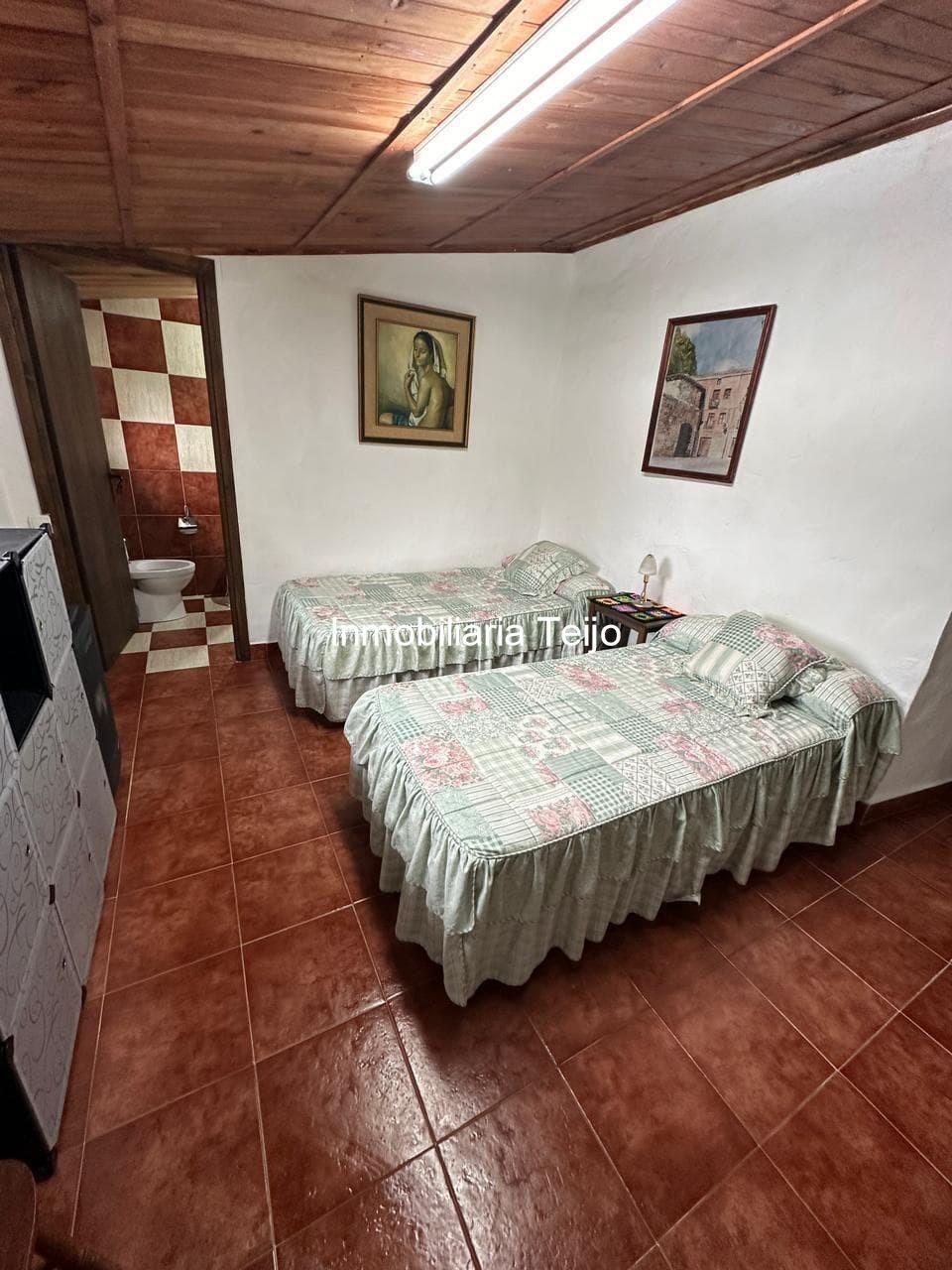 Foto 21 SE VENDE CASA CON FINCA EN MOECHE