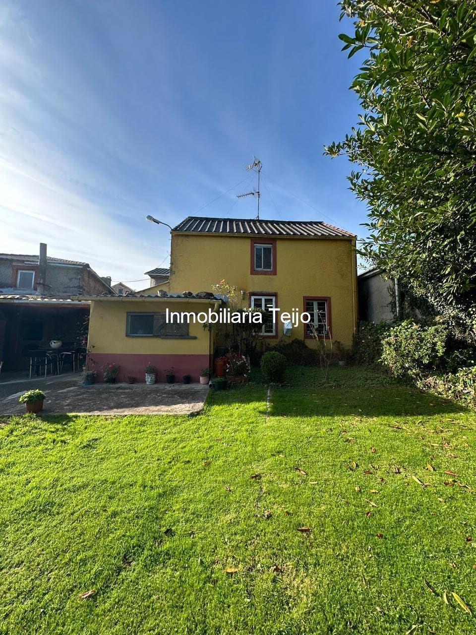 Foto 2 SE VENDE CASA CON FINCA EN MOECHE