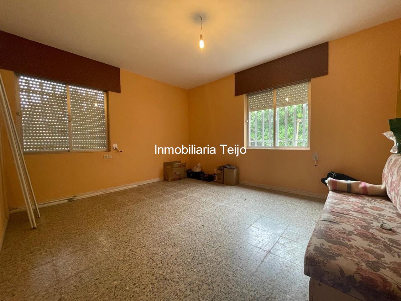 Foto 14 SE VENDE CASA CON FINCA EN PANTÍN