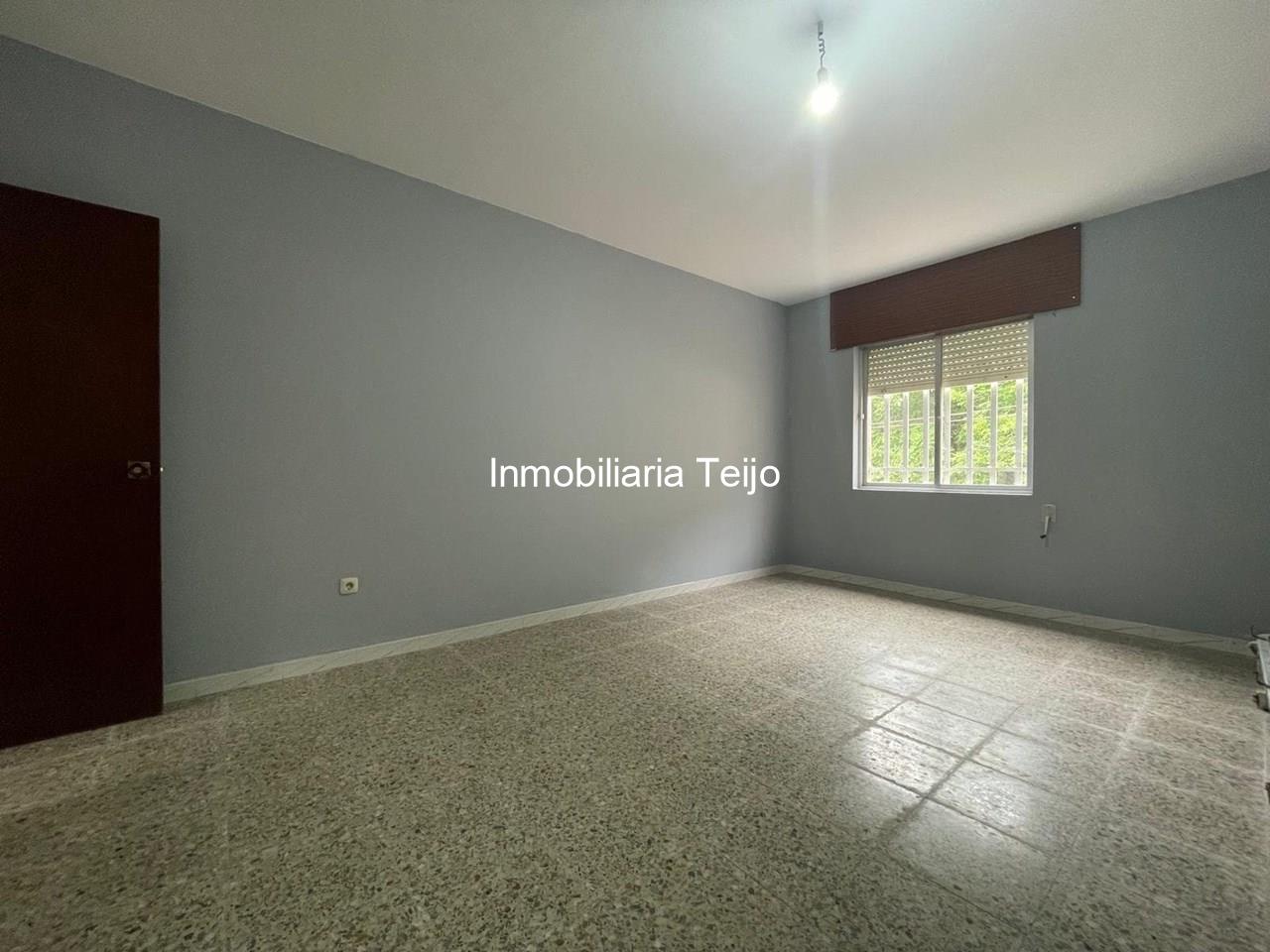 Foto 15 SE VENDE CASA CON FINCA EN PANTÍN