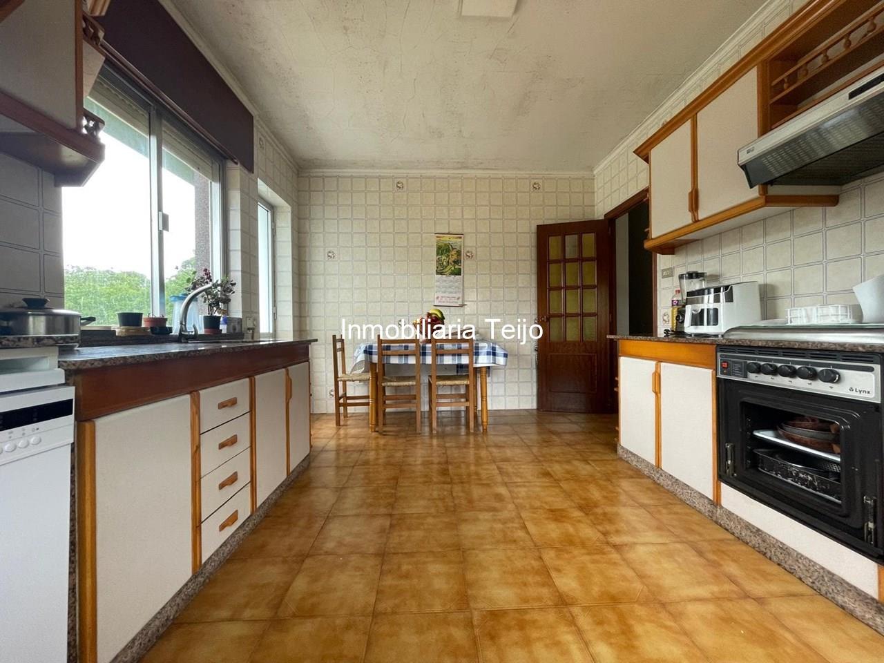 Foto 3 SE VENDE CASA CON FINCA EN PANTÍN
