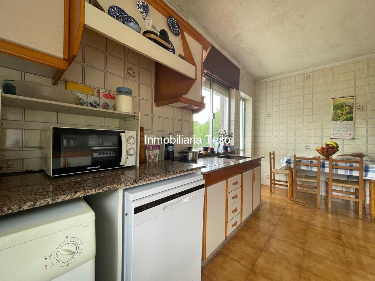 Foto 4 SE VENDE CASA CON FINCA EN PANTÍN