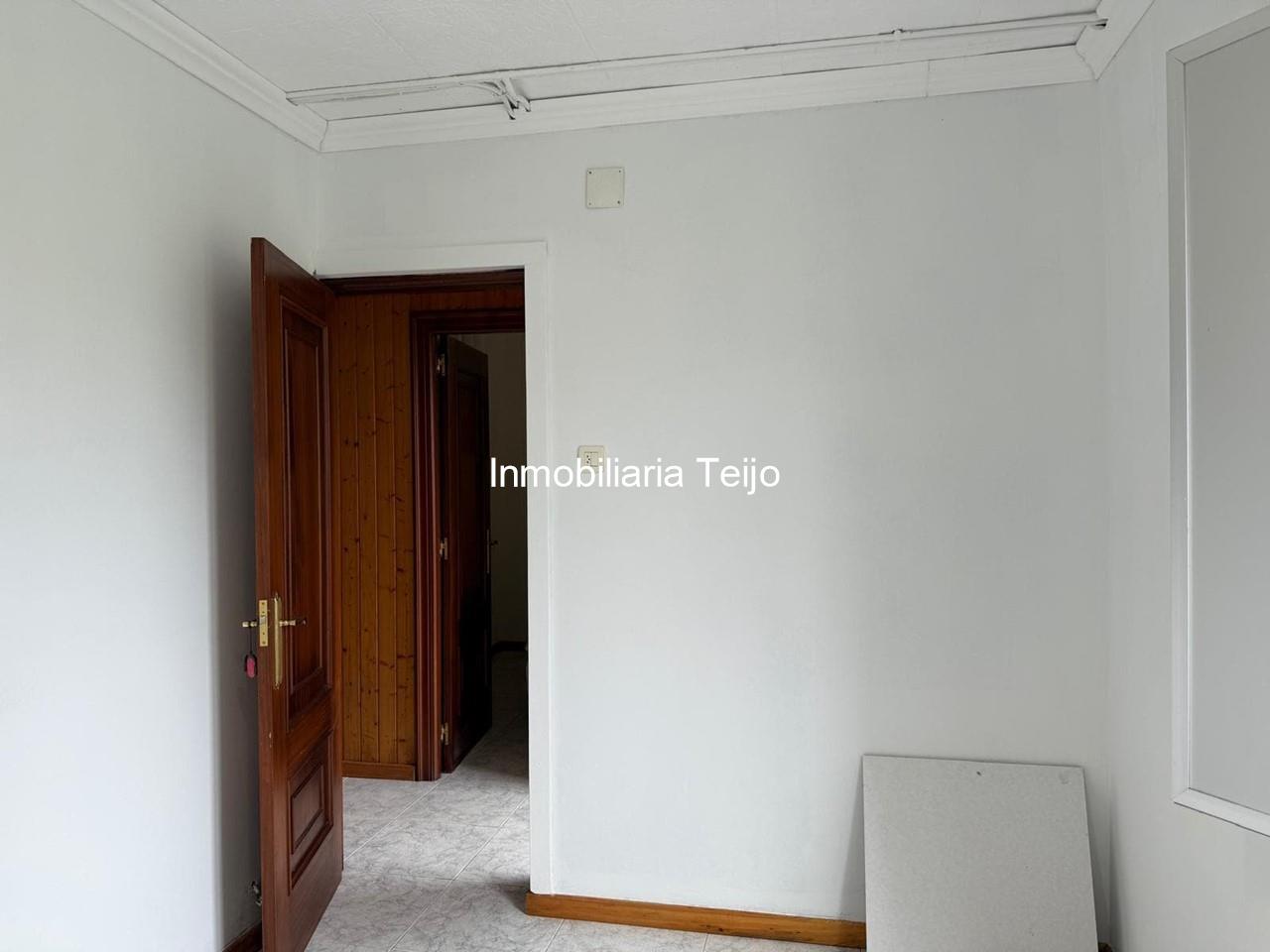 Foto 27 SE VENDE CASA CON FINCA PEQUEÑA EN JUBIA