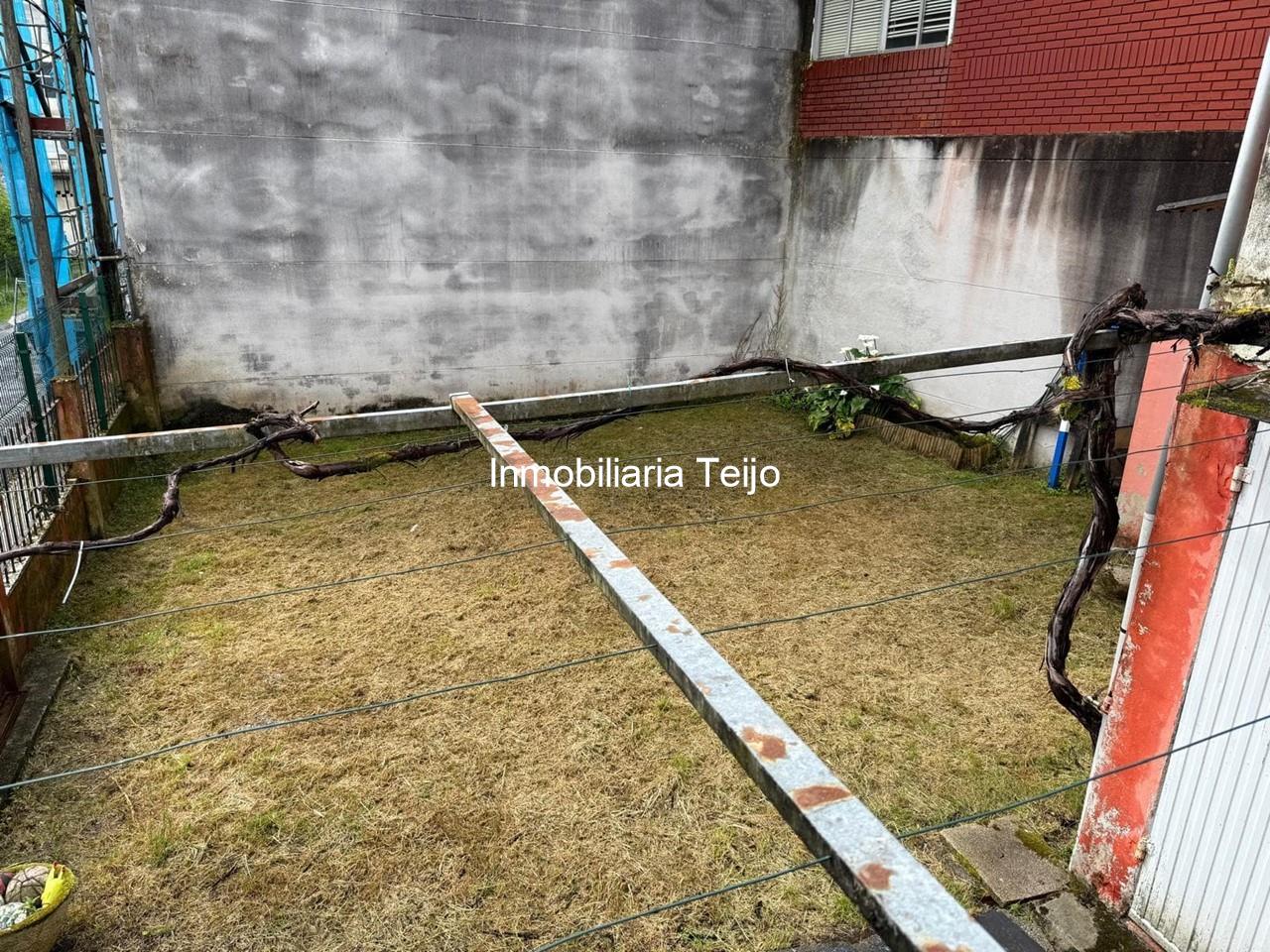 Foto 4 SE VENDE CASA CON FINCA PEQUEÑA EN JUBIA