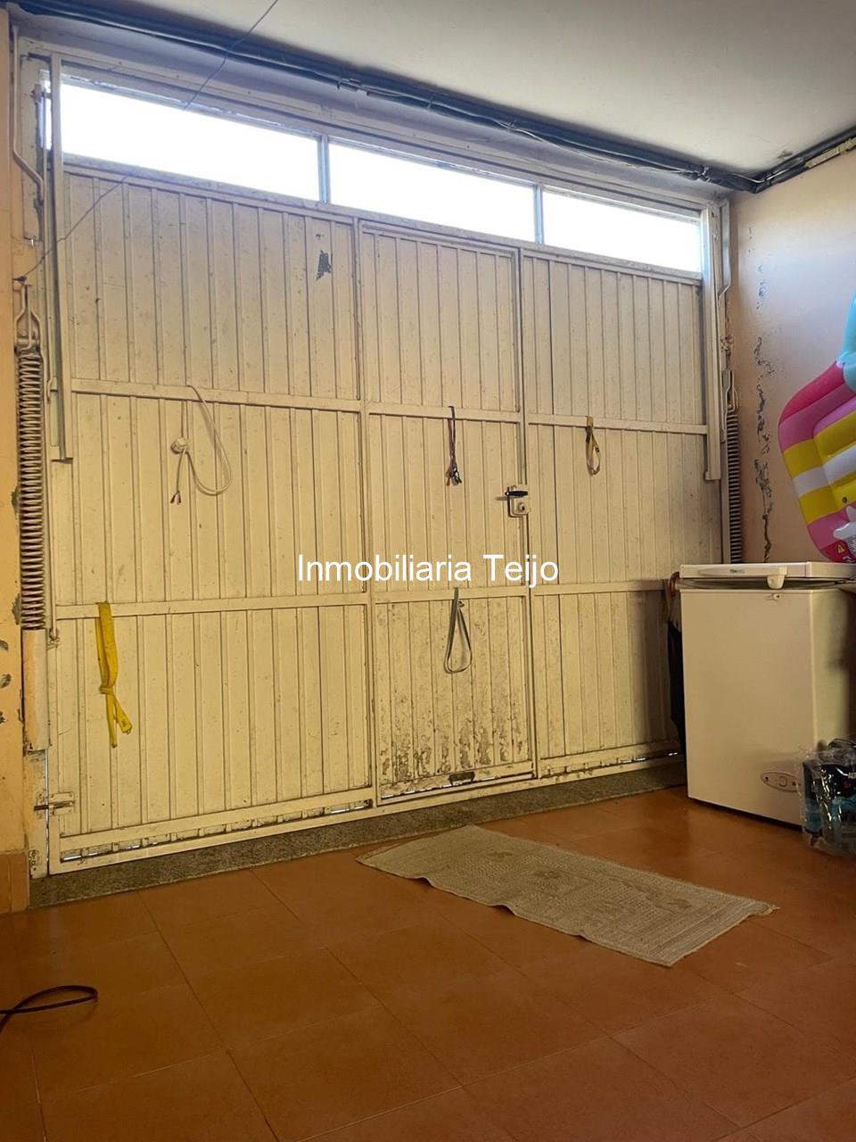 Foto 24 SE VENDE CASA CON FINCA Y VISTAS A LA RIA EN BARALLOBRE 