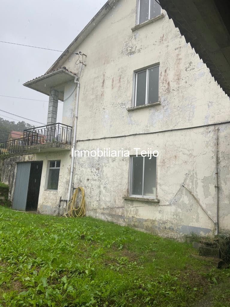Foto 3 SE VENDE CASA CON POCA REFORMA Y GRAN TERRENO EN NEDA