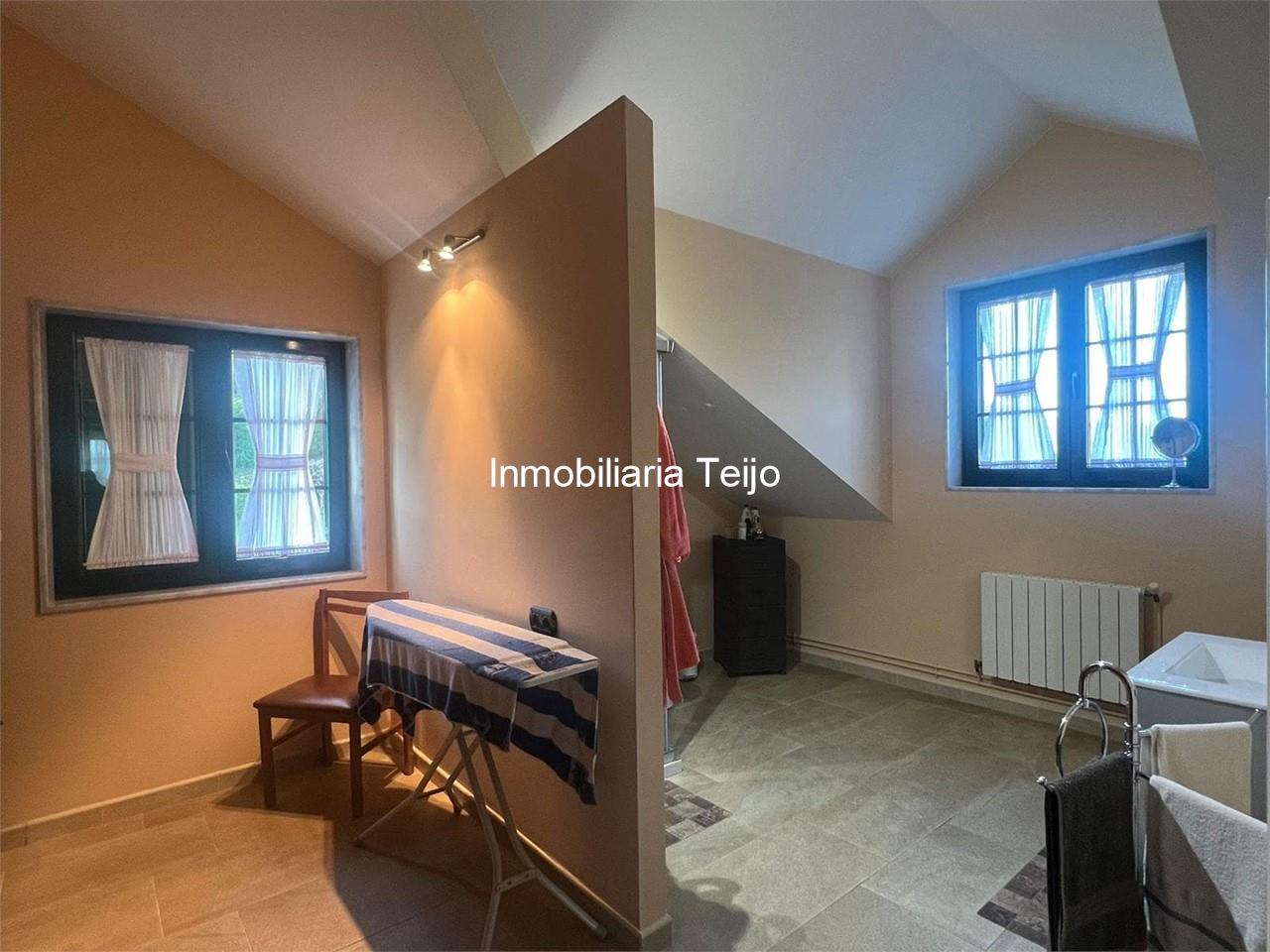 Foto 20 SE VENDE CASA DE NUEVA CONSTRUCCIÓN Y GRAN FINCA CERRADA EN EL VAL