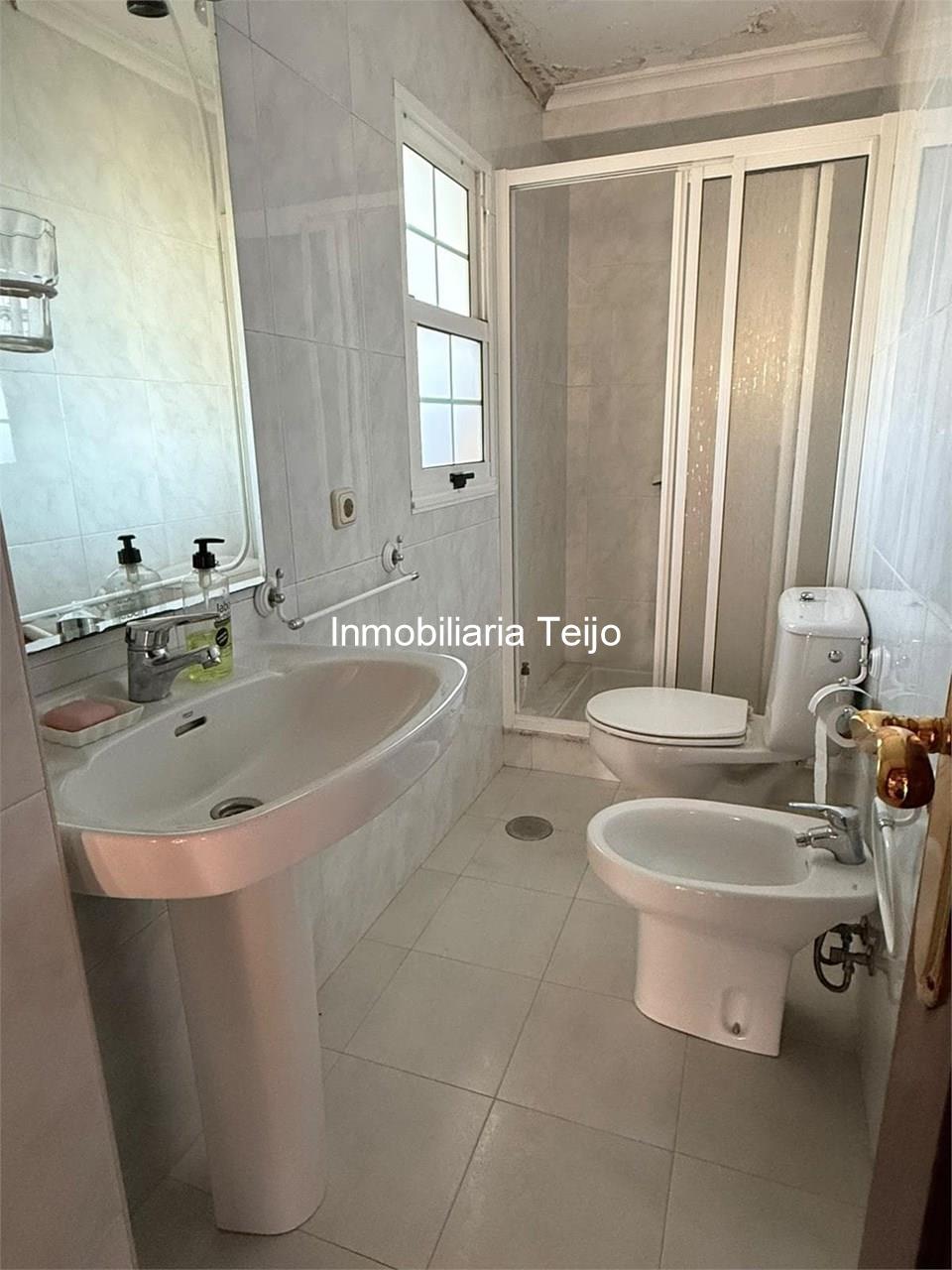 Foto 12 SE VENDE CASA DE PIEDRA ADOSADA EN EL COUTO
