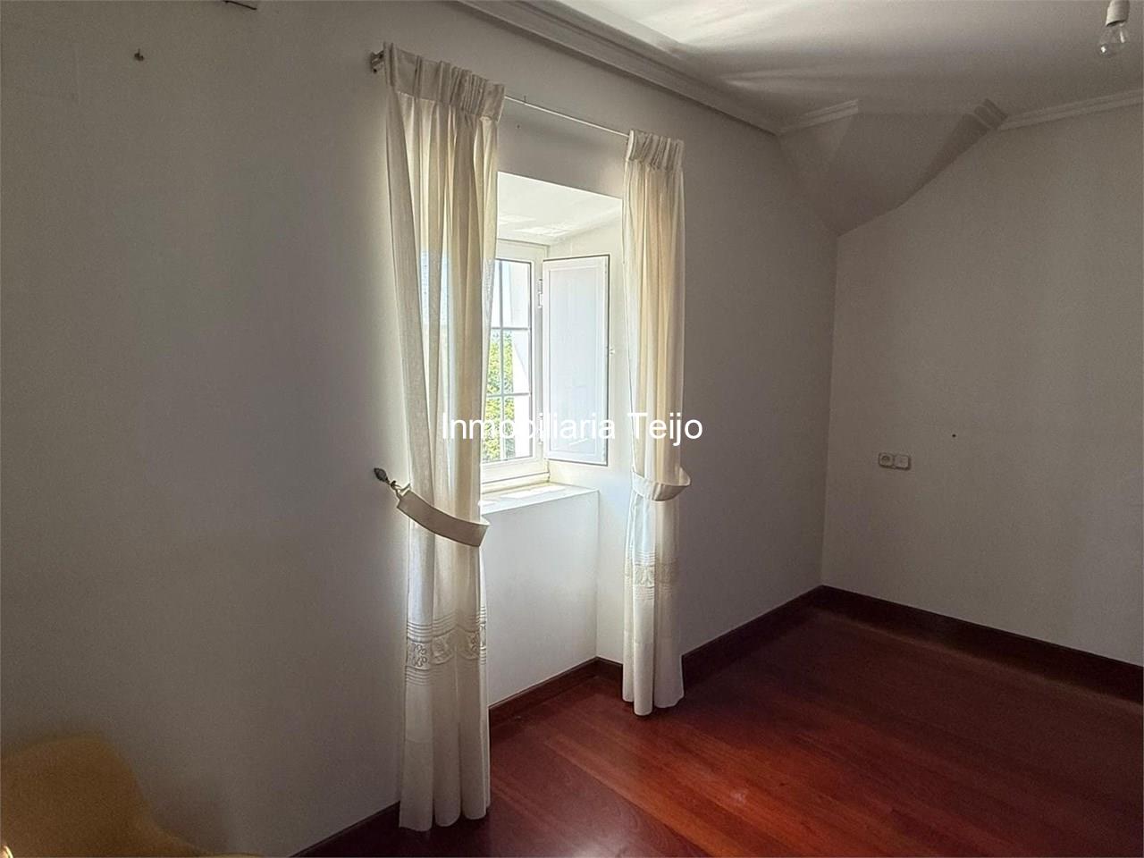 Foto 24 SE VENDE CASA DE PIEDRA ADOSADA EN EL COUTO