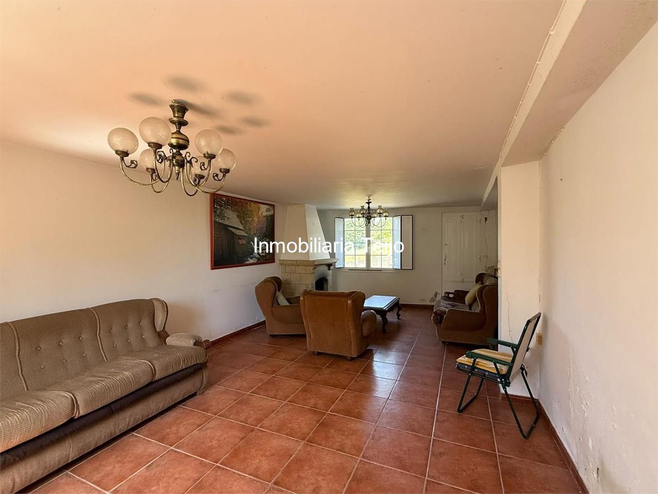 Foto 7 SE VENDE CASA DE PIEDRA ADOSADA EN EL COUTO