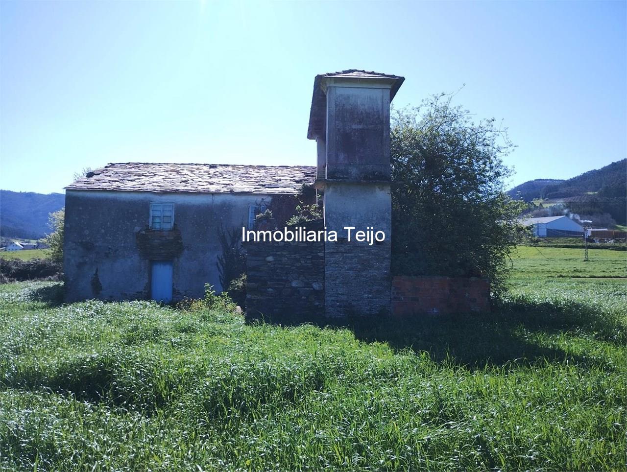 Foto 7 SE VENDE CASA DE PIEDRA CON 10.000 M2 DE FINCA EN LOURENZÁ