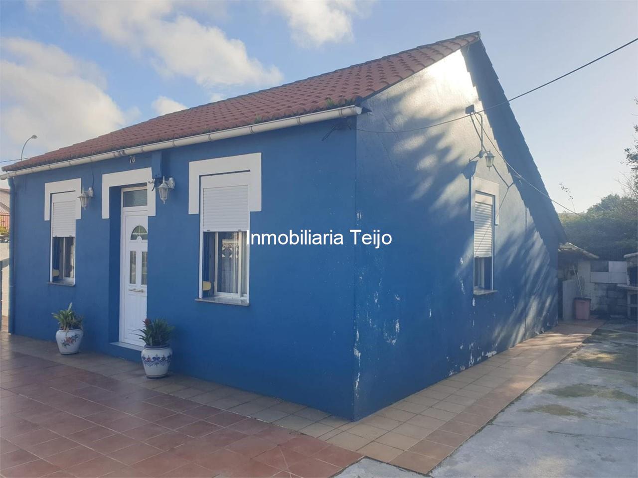 Foto 1 SE VENDE CASA DE PIEDRA DE PLANTA BAJA CON PATIO Y FINCA EN A MALATA