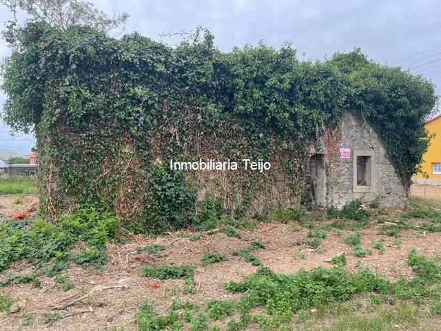 SE VENDE CASA DE PIEDRA EN ESTADO RUINOSO A 50 M. DE LA PLAYA DE PANTIN - Valdoviño