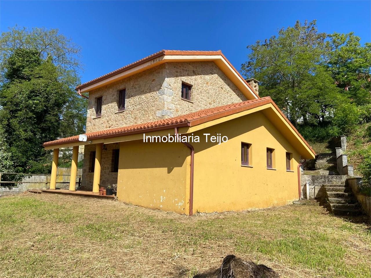 Foto 2 SE VENDE CASA DE PIEDRA EN MANDIÁ